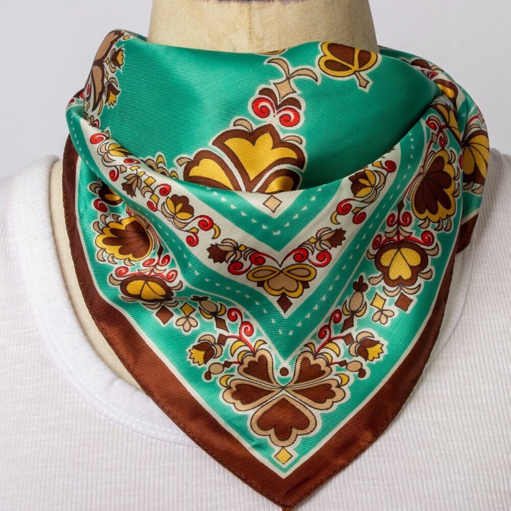 Vintage Floral Scarf | Amazing Color and Print | 27"x27" | Hair Scarf | - Picture 4 of 8